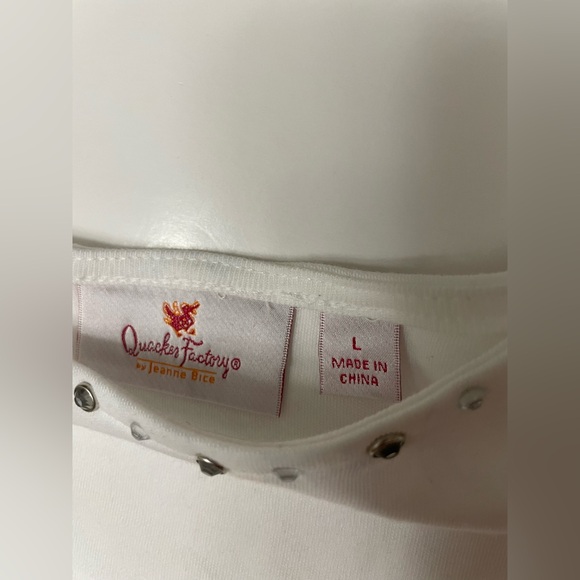 Quaker Factory Womens Top Sz L White Grommet Trim Neck Short Sleeve TShirt - Picture 3 of 4